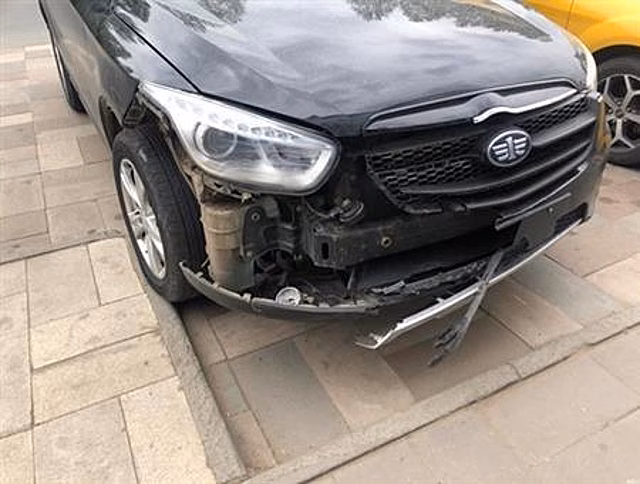 Под Самарой водитель FAW отправил в больницу мотоциклиста