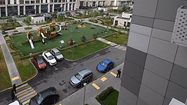 Почему платные парковки – это полезно: рассказали в правительстве Москвы