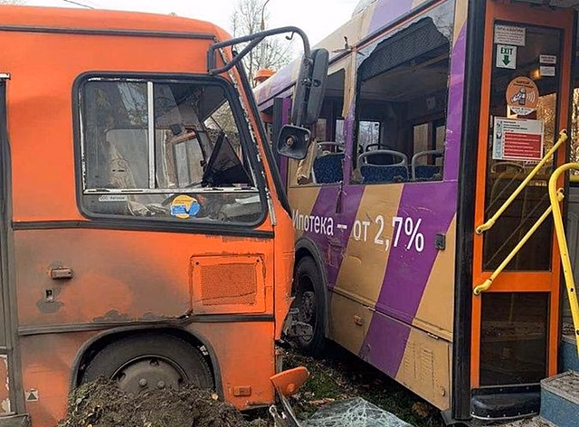 Пострадавшим в ДТП на улице Мирошникова пассажирам автобусов полагаются страховые выплаты