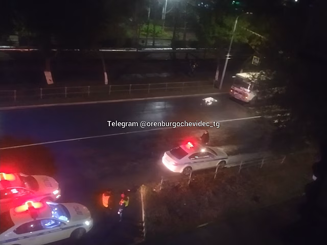 На пр-те Парковом в Оренбурге женщину насмерть сбил автобус