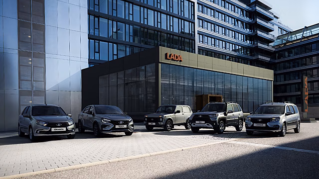 Все модели в плюсе, кроме «Весты»: АвтоВАЗ отчитался о продажах машин в марте