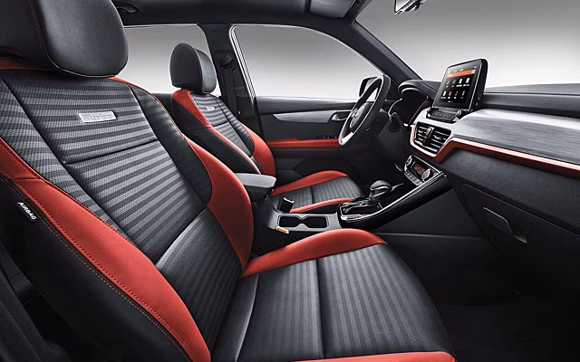 В Россию привезли хорошо оснащенную версию Kia Sportage