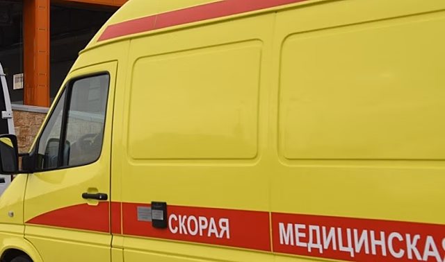 Под Волгоградом машина при движении задним ходом сбила 85-летнюю женщину