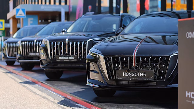 Hongqi анонсировала выход новых моделей на российский рынок