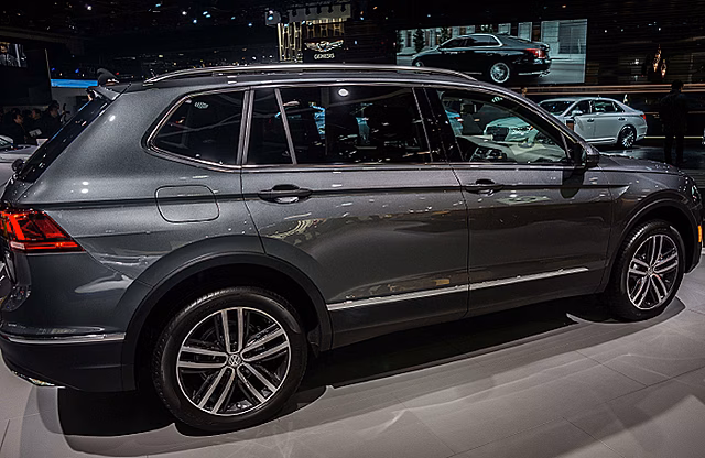 «Шел покупать квартиру, передумал, купил Volkswagen Tiguan»