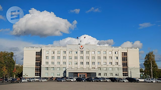 На перекрестке в Ижевске сбили двоих пешеходов