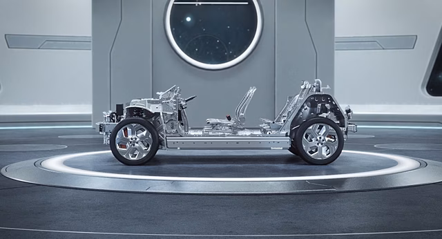 Geely Holding и ElectroMobility Poland подписали соглашение о лицензировании электрической архитектуры SEA для бренда Izera