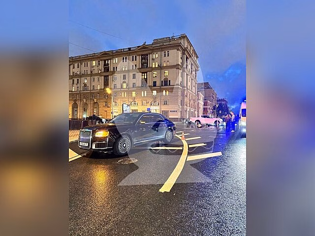 Лидер ЛДПР Слуцкий попал в ДТП в Москве