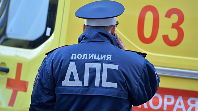 Водитель сбил ребенка и уехал возле торгового центра в Красноярском крае