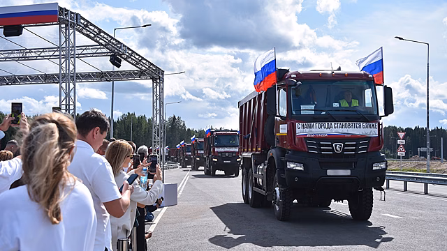 Открыто движение по транспортной развязке на 385 км трассы М-11 «Нева»