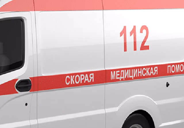 В Хабаровске городской автобус въехал в столб: пострадали 9 пассажиров