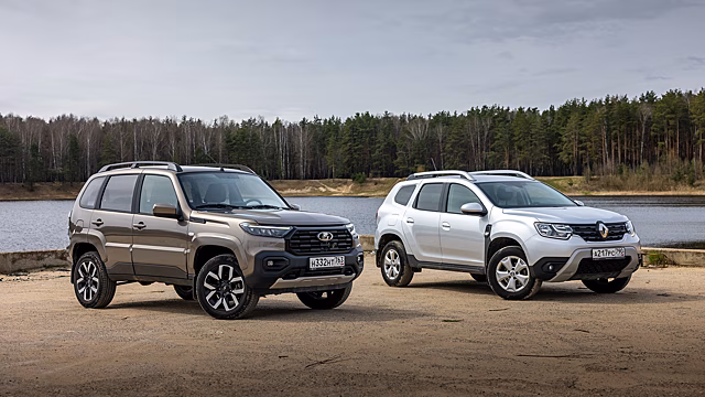 Новую Lada Niva Travel сравнили со старым Duster: вот что вышло
