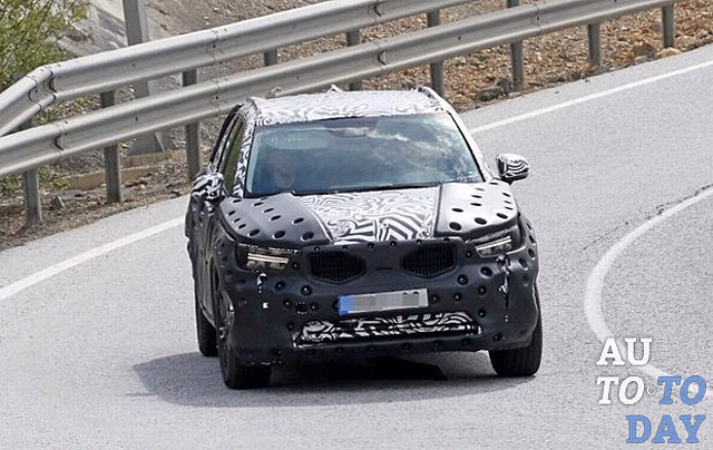 Кроссовер Volvo XC40 перед официальным дебютом покажут в интернете