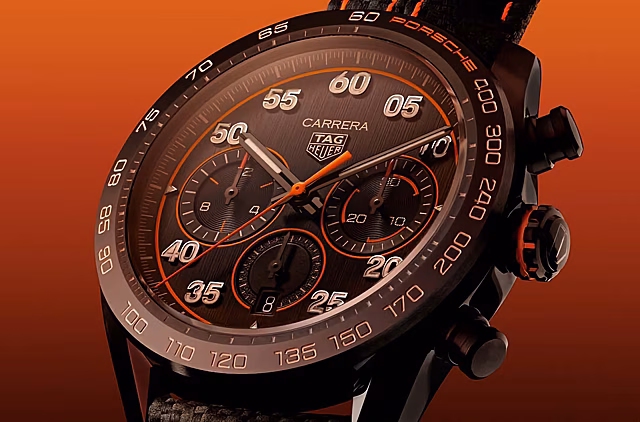 TAG Heuer представила часы в стиле гоночных Porsche