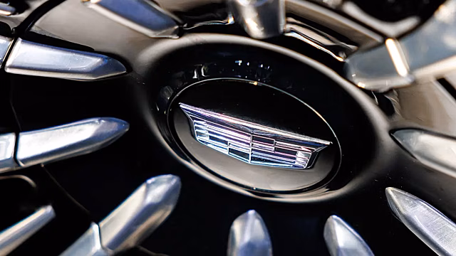 General Motors назначила бывшего топ-менеджера Uber в Cadillac