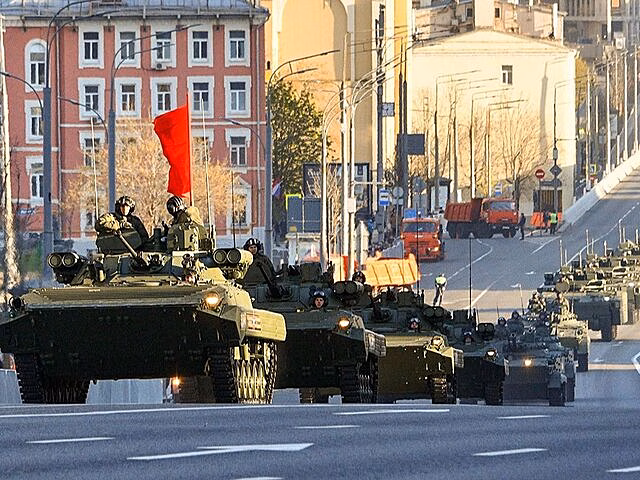 Москвичам напомнили о перекрытиях в центре и на юго-востоке столицы 9 Мая