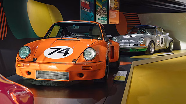 Выставка в музее Porsche празднует 50-летие моделей Porsche RS