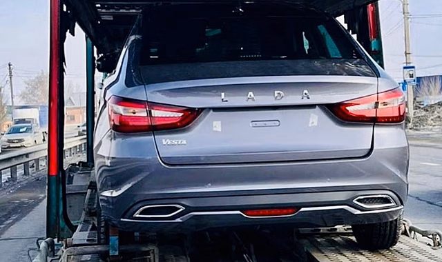 Автоконцерн АВТОВАЗ остановил перенос производства машин LADA Vesta из Ижевска в Тольятти