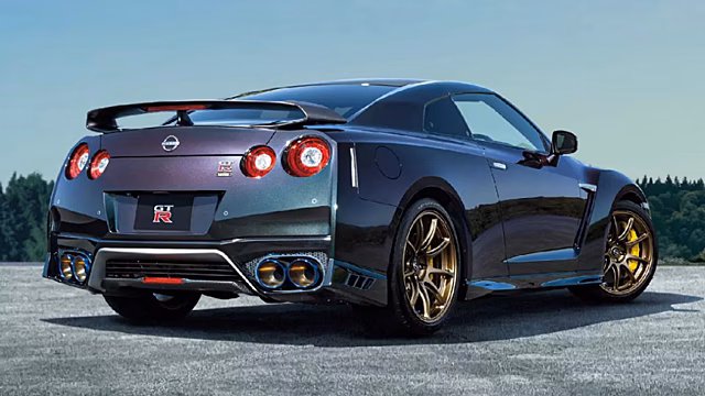 Nissan GT-R ушел из Европы по экологическим проблемам