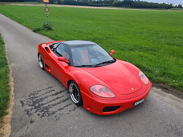 Владелец Honda NSX сделал Ferrari из авто
