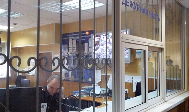 В Воронеже автоледи оштрафовали за разворот на переходе на AUDI Q3