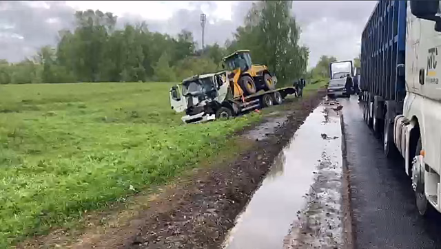 Серьезное ДТП с эвакуатором случилось в Нижегородской области