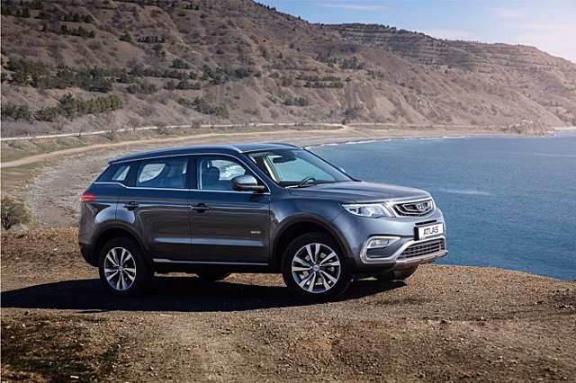 Продажи машин Geely выросли в РФ на 61%