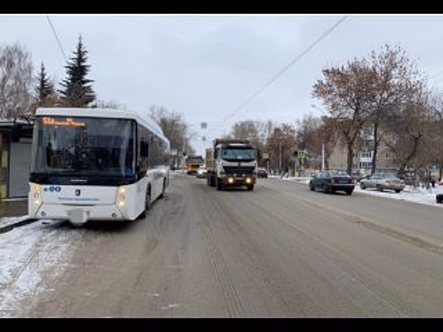 В Уфе после наезда автобуса 9-летний ребенок попал в больницу