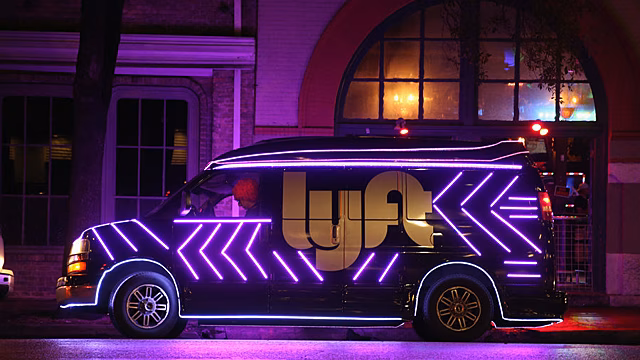 Главный конкурент Uber в США Lyft запустил собственный отдел по беспилотным авто