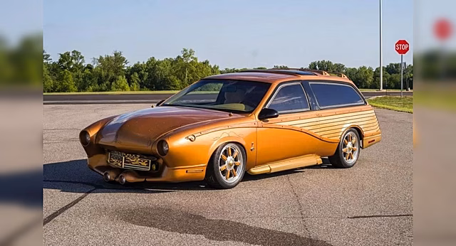 «Деревянный» Mercury Cougar будет продаваться на аукционе