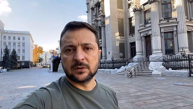 Эксперт объяснил, почему Зеленский странно выглядит на видео из Киева