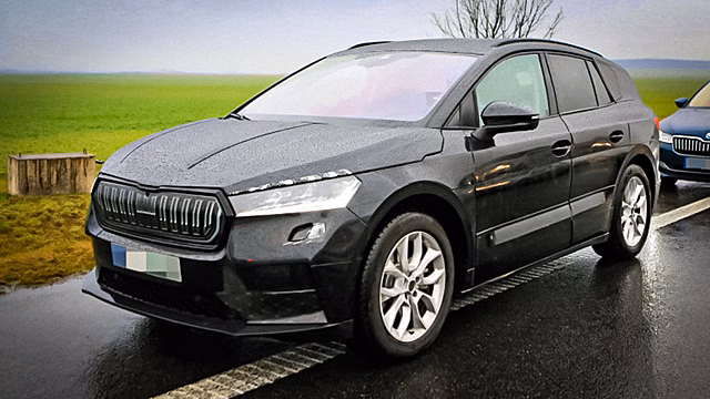 Кроссовер Skoda Enyaq сфотографировали на испытаниях
