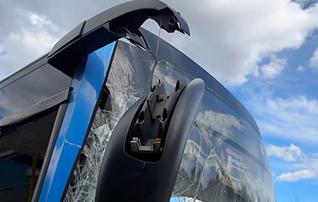 Под Мурманском автобус попал в аварию