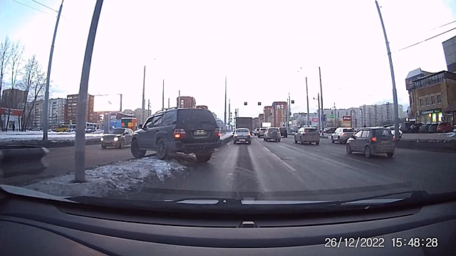 В Тюмени наказали автохама, который за год нарушил ПДД 74 раза