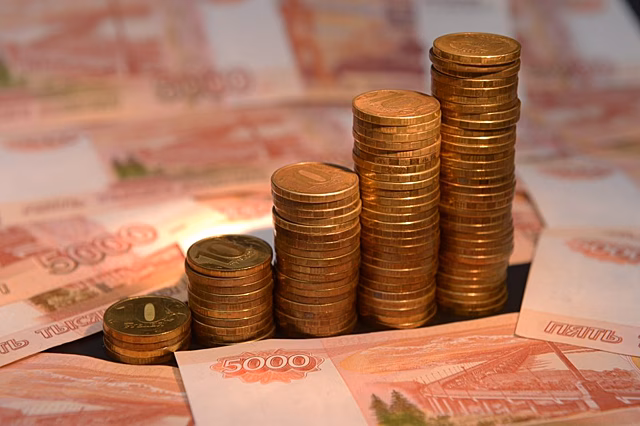 Рубль получает поддержку от спроса на российские госбумаги