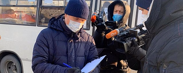 На хабаровском автовокзале проверили соблюдение масочного режима