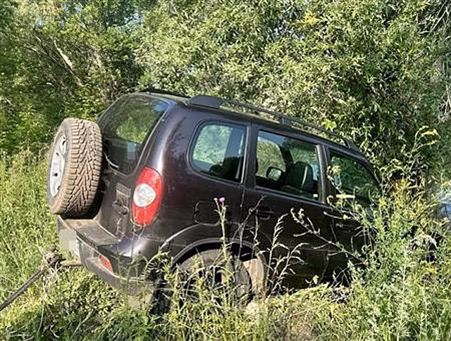 В Хворостянском районе водитель погиб под колесами собственного авто