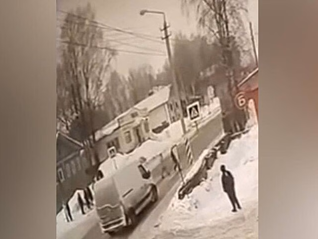 В Архангельской области у лесовоза колесо отлетело на ходу и сбило ребенка