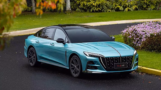 Китайские Hongqi могут стать российскими Aurus