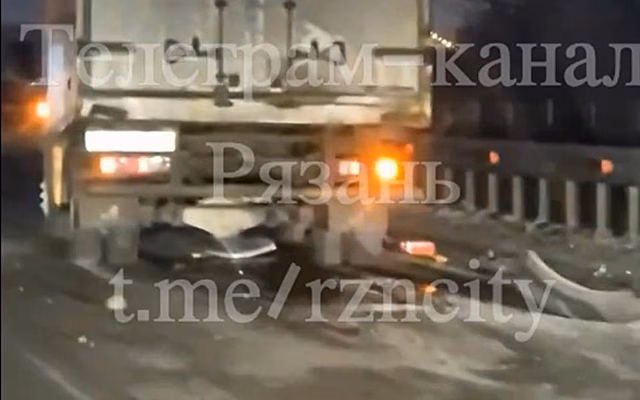 Рязанцы засняли последствия массового ДТП у Солотчинского моста