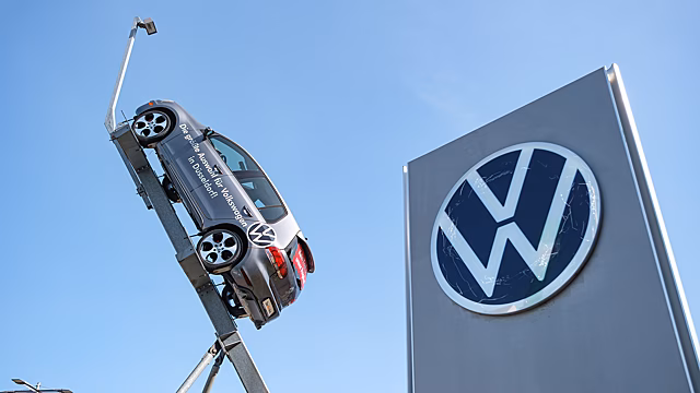 Кибератака на автосалоны Volkswagen: клиентам грозит волна мошенничества