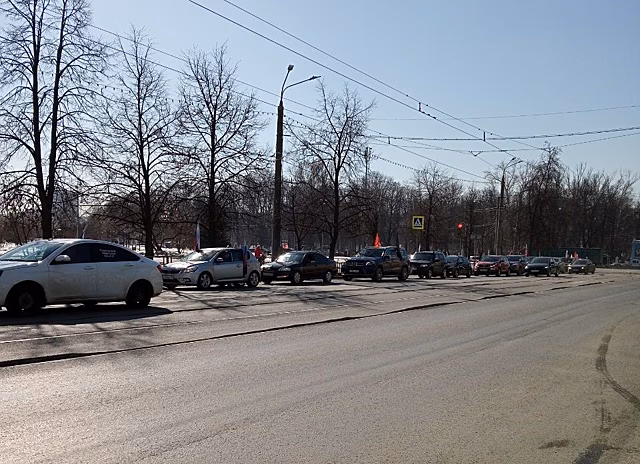 Автопробег в честь «Крымской весны» проходит в Нижнем Новгороде