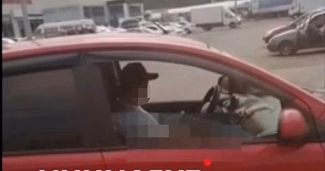 Соцсети: кузбассовцы пожаловались на онаниста в машине