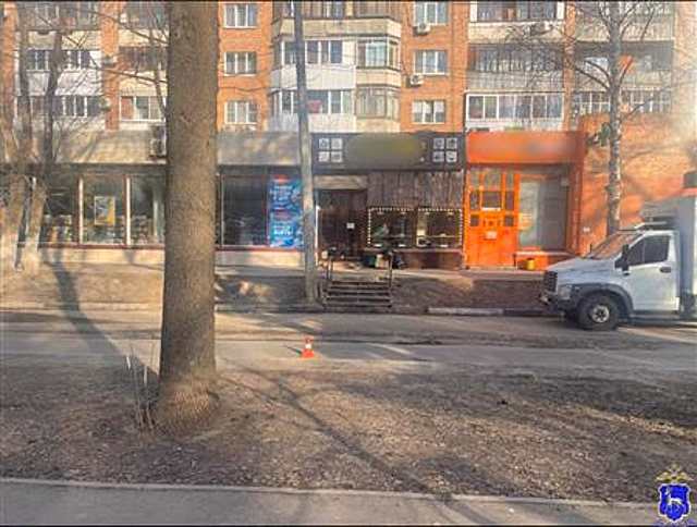 В Самаре ищут водителя, сбившего школьницу