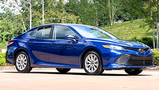 Toyota Camry 2018 получила максимальный балл за безопасность