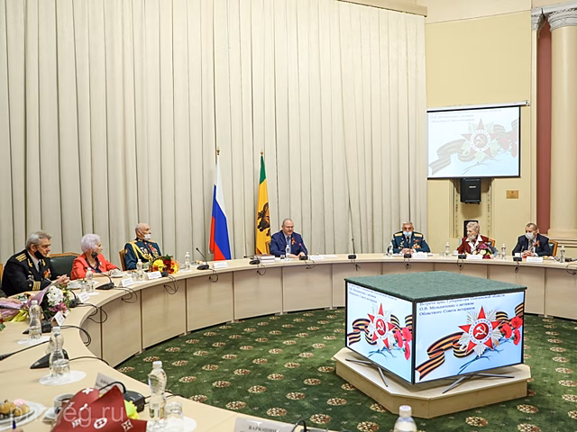 Мельниченко высказался за возвращение зданию на Западной поляне названия «Дом офицеров»