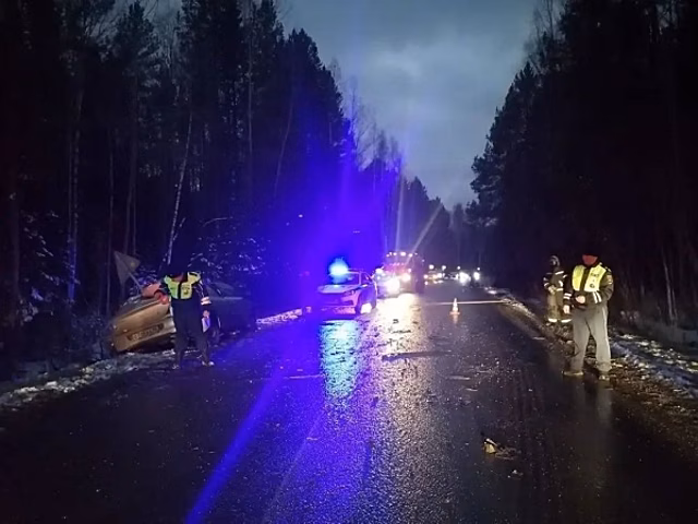 Женщина с пятилетней дочерью погибли в автокатастрофе с мусоровозом