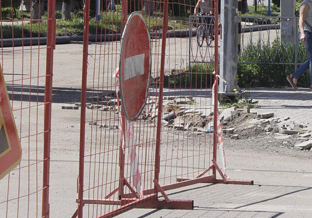 В Благовещенске из-за аварии на сетях до 4 марта перекрыли участок улицы Ленина