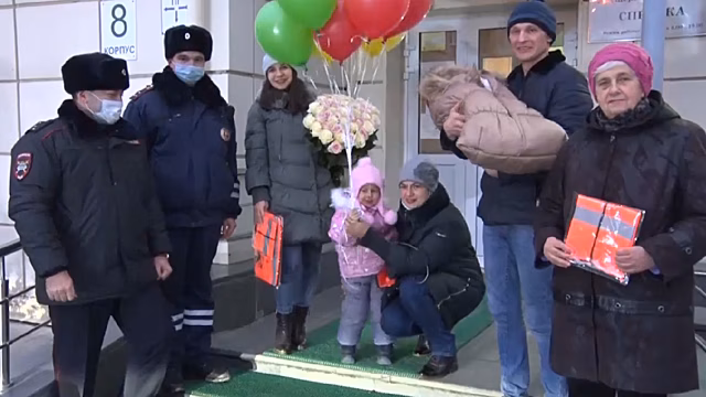 Тюменские автоинспекторы экстренно доставили роженицу в перинатальный центр
