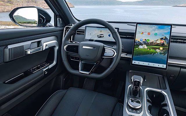 Лимитированный кроссовер в стиле Land Rover почти распродан в РФ